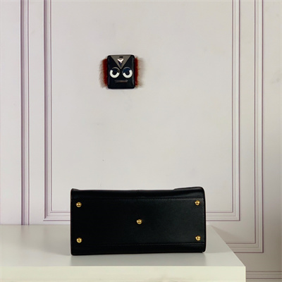 Fen.di Peekaboo X-Lite Medium Leather Bag Black Color