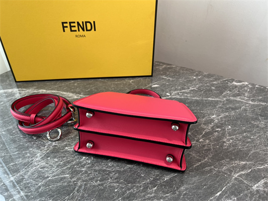 Fen.di Peekaboo ISeeU Petite Leather Bag Red Color