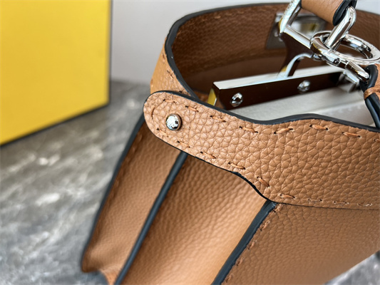 Fen.di Peekaboo Iconic ISeeU Medium Bag Cuoio Romano Leather Brown Color With Topstitches