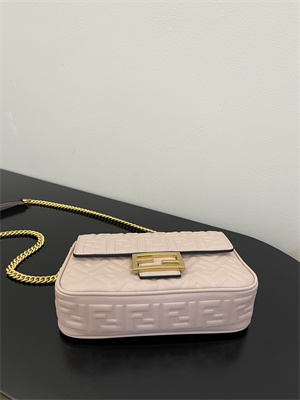 Fen.di BAGUETTE CHAIN MIDI Pink Nappa Leather Bag With FF Motif