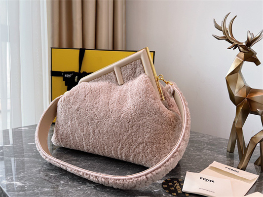 Fen.di FIRST MEDIUM Pink Sheepskin Bag