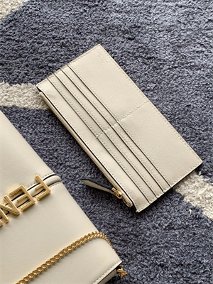 Fen.digraphy Chain Wallet White Leather