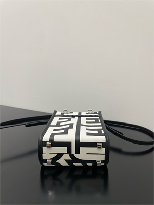 Fen.di Roma&Marc Jacobs MINI SUNSHINE SHOPPER White and Black Leather