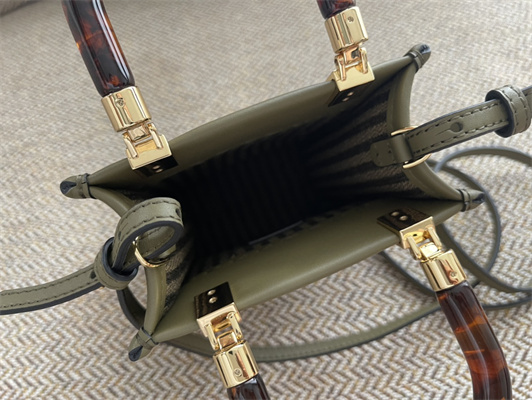 Fen.di MINI SUNSHINE SHOPPER Kaki Green Leather