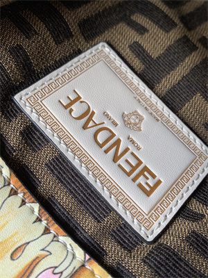 Fen.di Fendace MINI SUNSHINE SHOPPER Multicolor Print Leather White