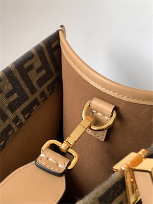 Fen.di SUNSHINE Large Brown FF Jacquard Fabric Shopper