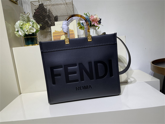 Fen.di SUNSHINE Medium Black Leather Shopper