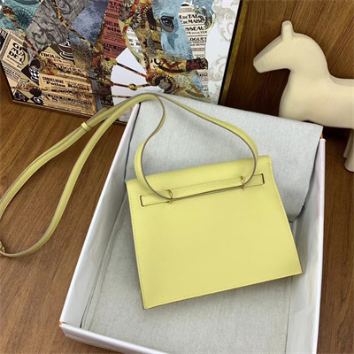Kelly Danse Bag Evercolor Leather Gold Tone Metal In Jaune Poussin Color HS