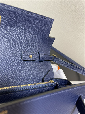 Kelly Classique To Go wallet Epsom Leather Gold Tone Metal In Navy Color HS