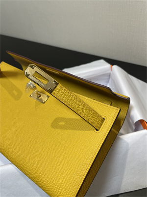 Kelly Classique To Go wallet Epsom Leather Gold Tone Metal In Jaune de Naples Color HS