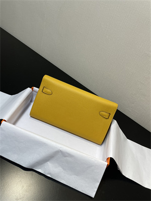 Kelly Classique To Go wallet Epsom Leather Silver Tone Metal In Jaune de Naples Color HS