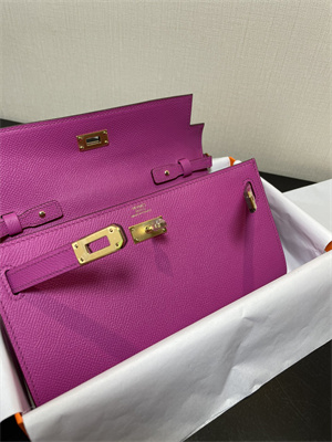 Kelly Classique To Go wallet Epsom Leather Gold Tone Metal In Magnolia Color HS