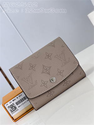 L.V IRIS Compact Wallet Monogram Leather Tourterelle Grey M62542