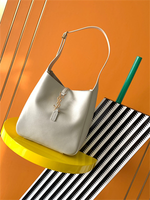 Y.S.L LE 5 A 7 Supple SMALL HOBO BAG In White Leather