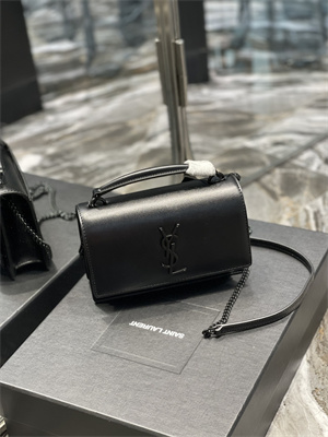 Y.S.L Sunset Chain Wallet In Smooth Leather Black Tone Metal Black Color
