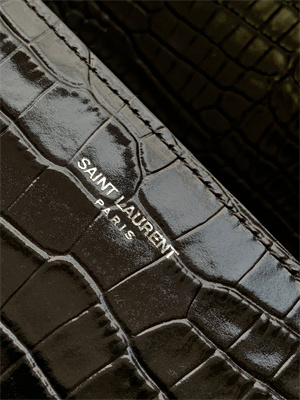 Y.S.L CASSANDRA MEDIUM TOP HANDLE BAG IN CROCODILE EMBOSSED LEATHER Silver Tone Metal Black Color