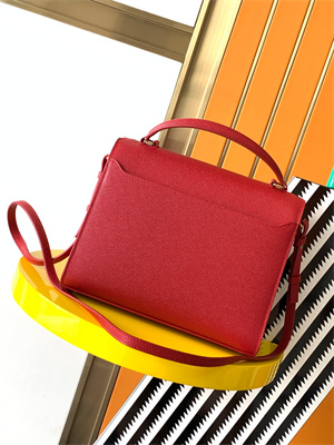 Y.S.L CASSANDRA MEDIUM TOP HANDLE BAG IN DE POUDRE EMBOSSED LEATHER Gold Tone Metal Red Color