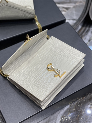 Y.S.L CASSANDRA CHAIN BAG IN CROCODILE EMBOSSED LEATHER Gold Tone Metal White Color