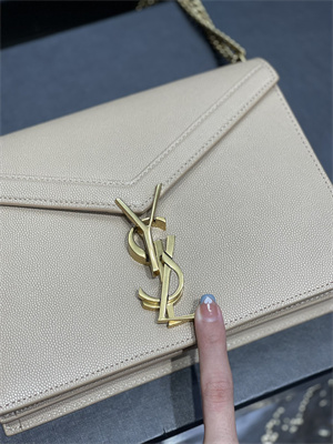 Y.S.L CASSANDRA CHAIN BAG IN DE POUDRE EMBOSSED LEATHER Gold Tone Metal Beige Color