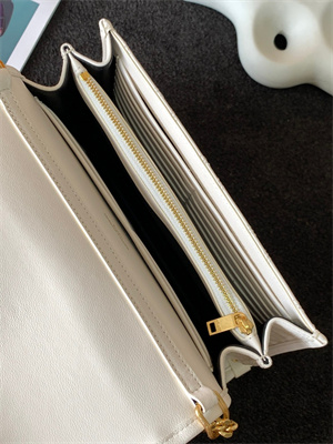 Y.S.L BECKY CHAIN WALLET IN White QUILTED LAMBSKIN Gold Tone Metal