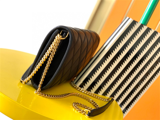 Y.S.L BECKY CHAIN WALLET  IN Black QUILTED LAMBSKIN Gold Tone Metal