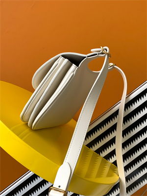 Y.S.L CHARLIE MEDIUM SHOULDER BAG White Smooth Leather Gold Tone Metal