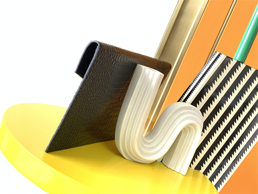 Y.S.L UPTOWN POUCH IN CROCODILE EMBOSSED LEATHER Black Color Gold Tone Metal