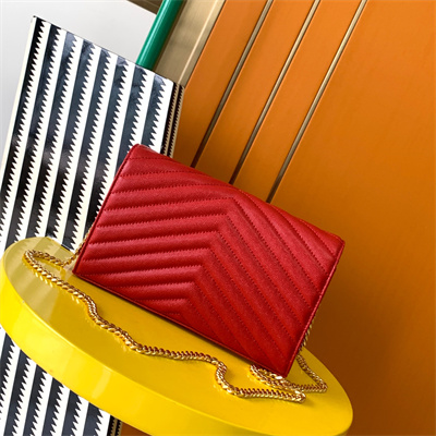 Y.S.L CLASSIC CASSANDRA CHAIN WALLET IN GRAIN DEPOUDRE LEATHER Red Color Gold Tone Metal