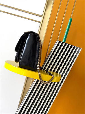 Y.S.L NIKI MEDIUM In Vintage Leather Black Color