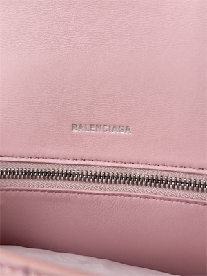 Women’s Hourglass Small Handbag Crocodile Embossed In Paris Pink