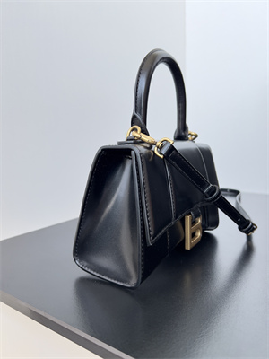 Women’s Hourglass XS Handbag Shiny Box Calfskin In Black-Gold