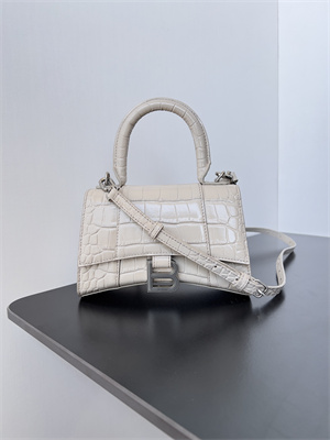 Women’s Hourglass XS Handbag Crocodile Embossed In Lt Beige-Silver
