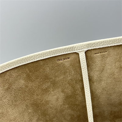 The Row Park N/S Large Tote Bag Grained Calfskin White Color
