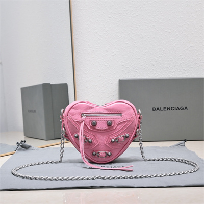 Women’s Le Cagole Heart Mini Bag In Arena Lambskin Pink Color