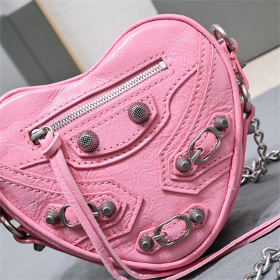 Women’s Le Cagole Heart Mini Bag In Arena Lambskin Pink Color