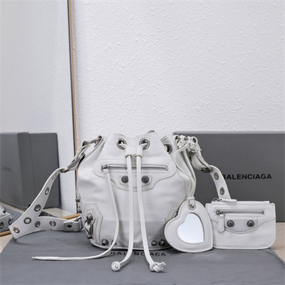 Women’s Le Cagole XS Bucket Bag In Arena Lambskin White Color