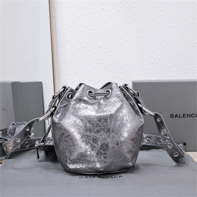 Women’s Le Cagole XS Bucket Bag In Metallized Arena Lambskin Silver Color