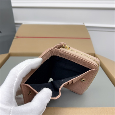 Le Cagole Compact Zippy Wallet In Goatskin Rose Pink Color