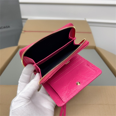 Le Cagole Compact Zippy Wallet In Arena Lambskin Fuchsia Color