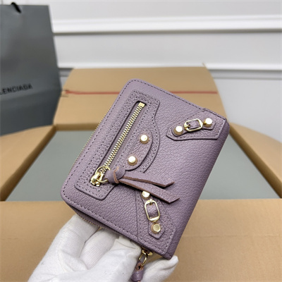 Le Cagole Compact Zippy Wallet In Goatskin Lt Violet Color