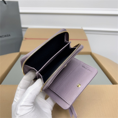 Le Cagole Compact Zippy Wallet In Goatskin Lt Violet Color