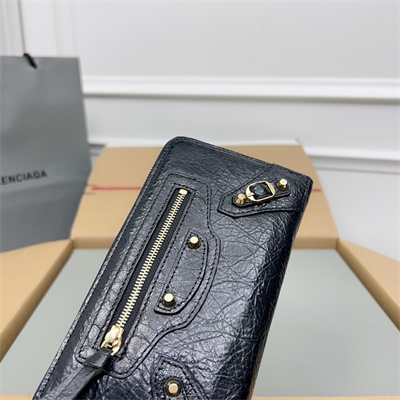 Le Cagole Continental Zippy Wallet In Arena Lambskin Black Color
