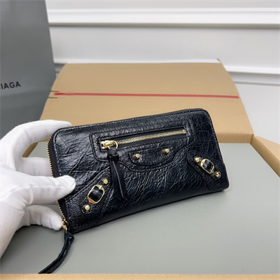Le Cagole Continental Zippy Wallet In Arena Lambskin Black Color