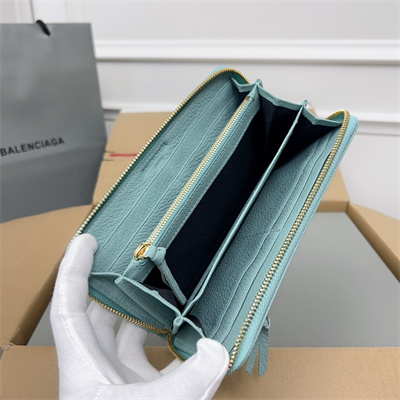 Le Cagole Continental Zippy Wallet In Goatskin Aqua Green Color