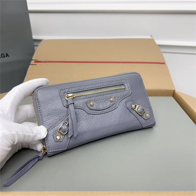 Le Cagole Continental Zippy Wallet In Arena Lambskin Lt Grey Color