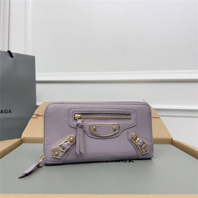 Le Cagole Continental Zippy Wallet In Goatskin Lt Violet Color