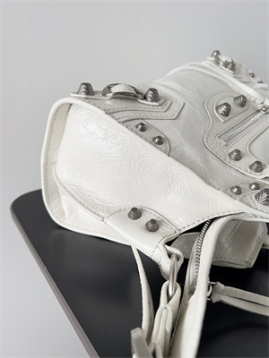 Women’s NEO Cagole XS Handbag In Arena Lambskin White Color