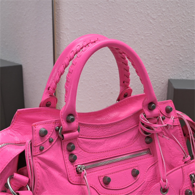 Women’s NEO Cagole City Small Handbag In Arena Lambskin Fuchsia Color