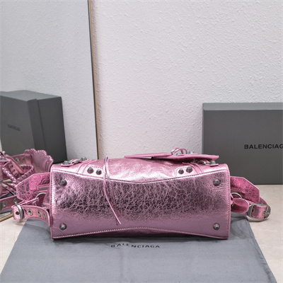 Women’s NEO Cagole City Small Handbag In Metallized Arena Lambskin Pink Color