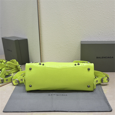 Women’s NEO Cagole City Small Handbag In Arena Lambskin Fluorescent Green Color